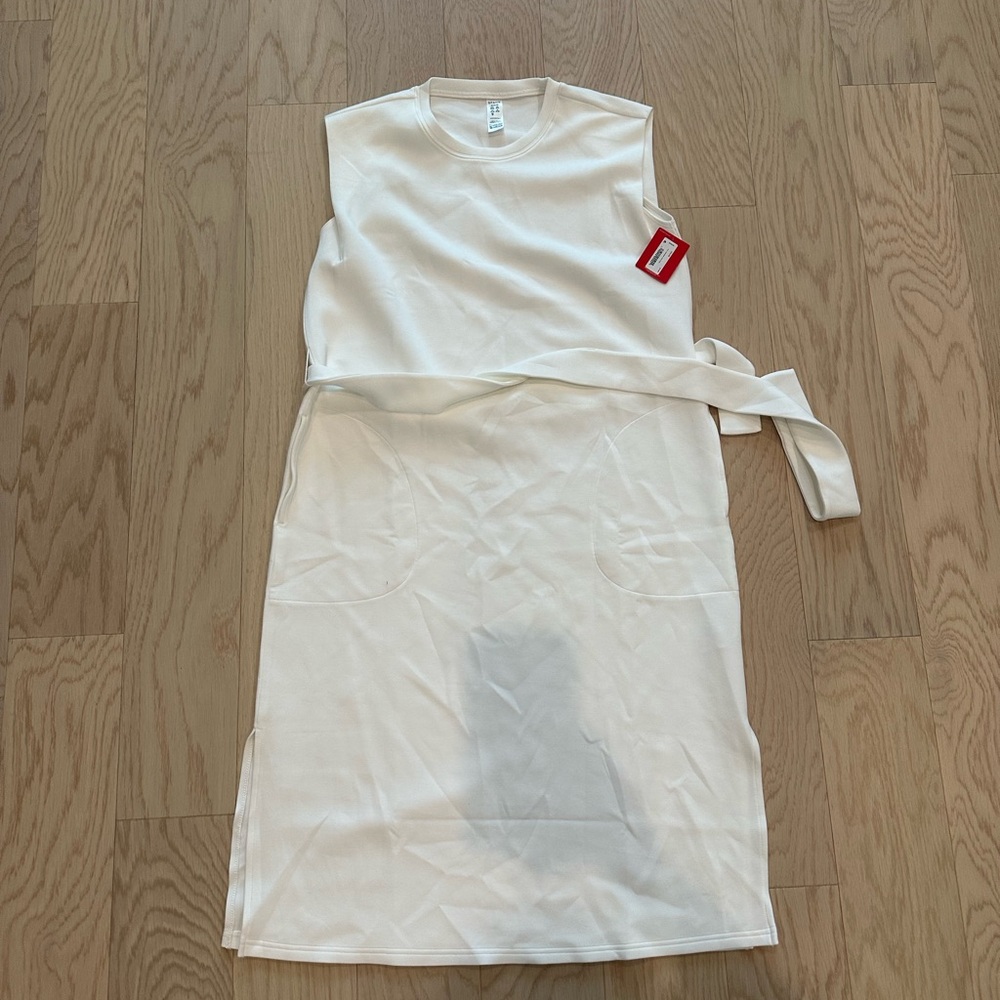 NWT Spanx air essentials tie waist dress